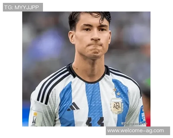 英超百场最年轻南美球员榜单揭晓加纳乔领衔马丁内利里沙利松紧随其后 英超百场最年轻南美球员榜单揭晓加纳乔领衔马丁内利里沙利松紧随其后